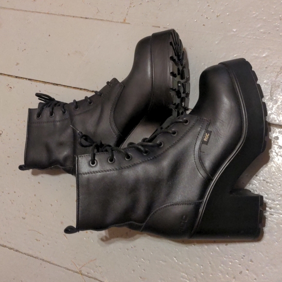 Dolls Kill Shoes - Black ROC Mascot Boot